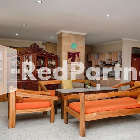 Hotel Mango House Semarang Redpartner Esterno foto