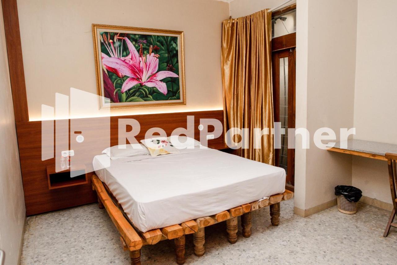 Hotel Mango House Semarang Redpartner Esterno foto