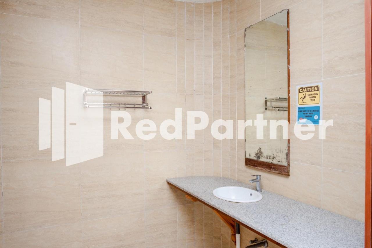 Hotel Mango House Semarang Redpartner Esterno foto