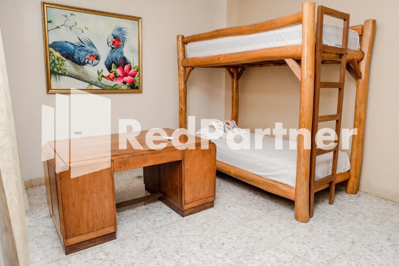 Hotel Mango House Semarang Redpartner Esterno foto